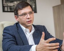 "Прибивать гвоздями табличку с портретом Маккейна на спины украинских патриотов", - скандальный экс-регионал Мураев шокировал цинизмом, украинцев захлестнула ненависть