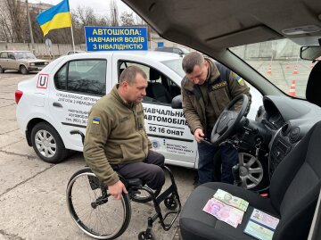 автошкола ветерани ручне керування Київ
