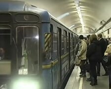 Метро в Києві, фото: скріншот з відео