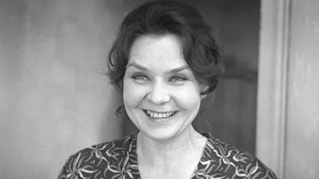 Померла Ніна Ургант - бабуся Івана Урганта, народна артистка СРСР, яка зіграла в "Вулиці розбитих ліхтарів"