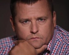 Мер Дніпра матом відповів на питання про підручники