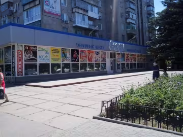 Неадекватная женщина в Никополе увела ребенка из школы: отец рвет на себе волосы, где искать