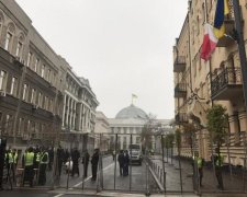 Митинги под Радой проявили настоящие страхи власти