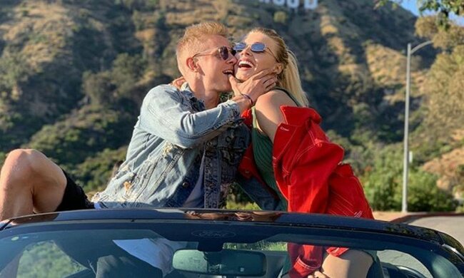 Возлюбленная Зинченко Лада Седан практически без одежды вернулась к прошлому: горячий кадр