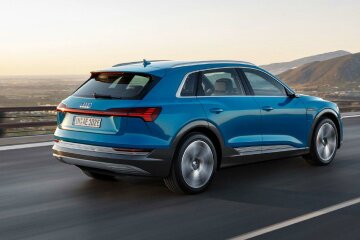 audi e-tron, carmagazine
