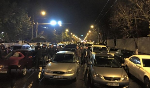 Демонстранти зайняли центр Кишинева