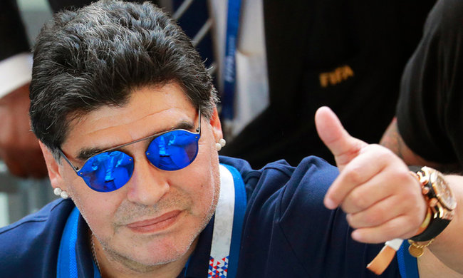 Легендарний Марадона переніс операцію