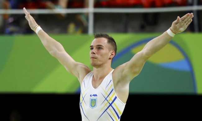 Олег Верняев