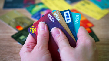 Банківські картки Visa та штучний інтелект