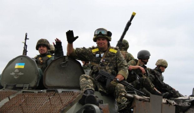 В Днепропетровск привезли семерых бойцов АТО с пулевыми ранениями