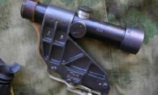 Невідомі в поїзді везли в Україну 76 прицілів російського виробництва