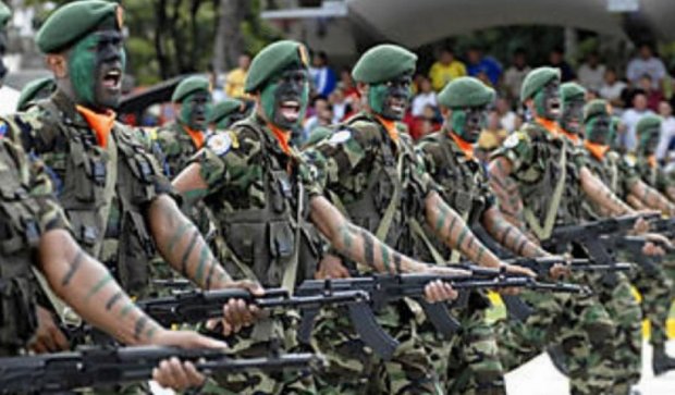 Венесуела перекинула військових на кордон з Гайаною
