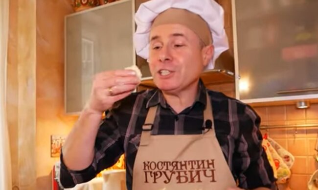 Салат из плавленых сырков от Константина Грубича, кадр из видео