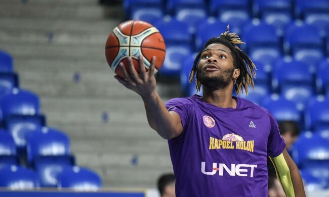 Кори Уолден