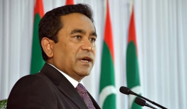 На Мальдівах вибухнув катер з президентом країни