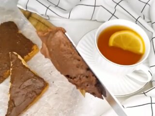 Плавлений сир, скріншот з відео