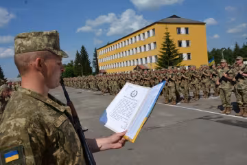 Призывники, фото: Місто Івано-Франківськ
