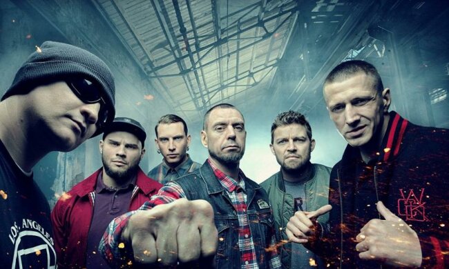 Воїни світла: як BRUTTO Сєвєродонецьк із Днем Незалежності привітав (ВІДЕО)