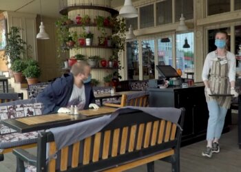 Ресторан на карантине, скриншот видео