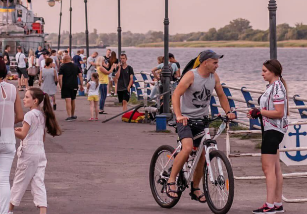 Чому не можна лежати 3 серпня і яку воду треба випити сьогодні: прикмети та заборони на Антонія