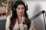 Анна Трінчер, скріншот з відео