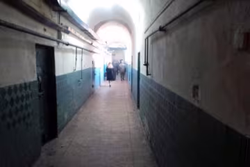 Бился головой о стену: в Лукьяновском СИЗО умер молодой осужденный
