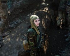 Отважные и прекрасные: как выглядит женское лицо АТО