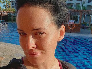 Даша Астаф'єва, instagram.com/da_astafieva