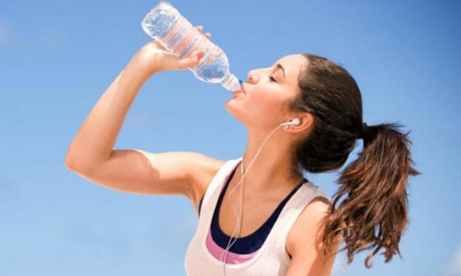 Медики развенчали основной миф о воде