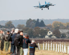 Катастрофа СУ-27: донька героя АТО залишилася без батька, названо ім'я