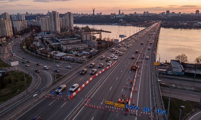 Південний міст Київ перекриття руху