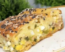 Заливний пиріг з яйцями і тунцем: фото скрін рецепту