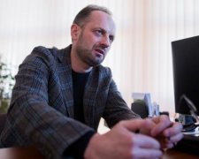 Роман Бессмертный: вражда с Тимошенко, политические неудачи и скандалы