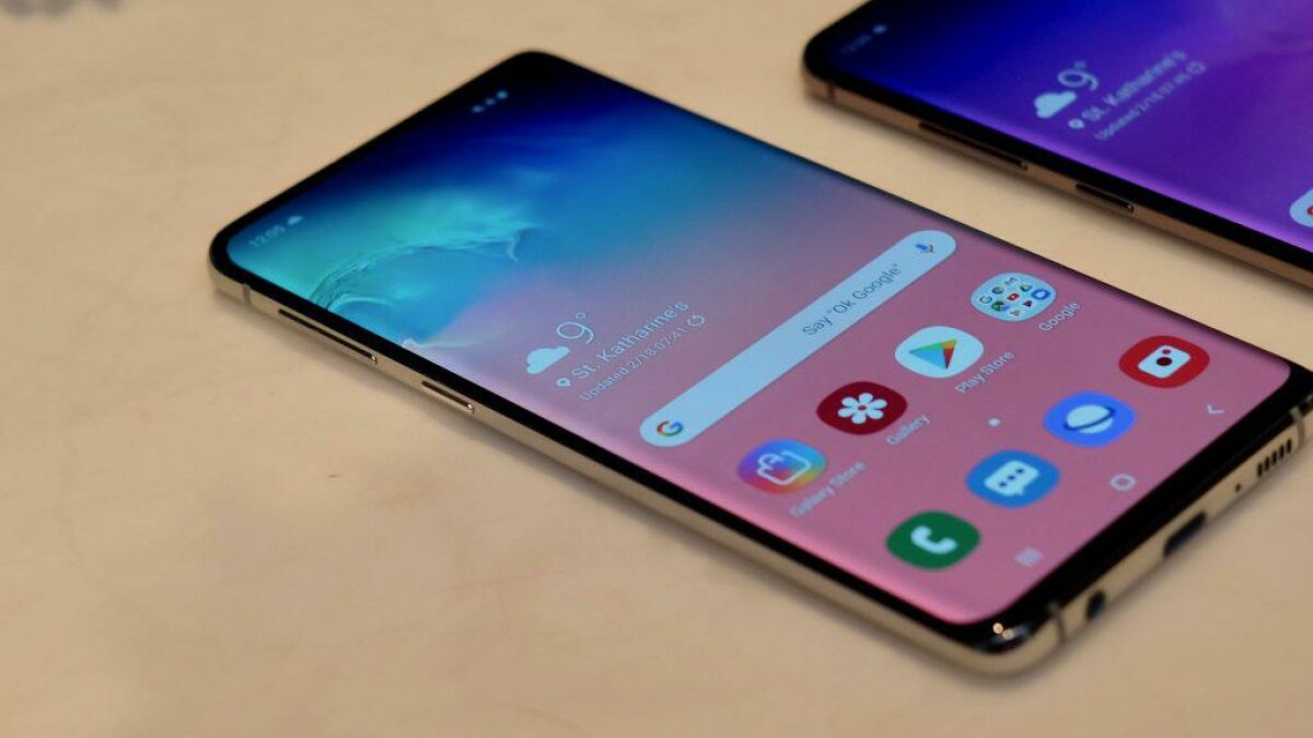 Schimbarea profesionala a sticlei Samsung Galaxy S10 S9 S8 Note series