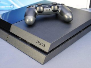 Sony PlayStation 4