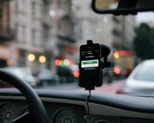 Думал проскочить: водитель Uber устроил масштабное ДТП в Киеве