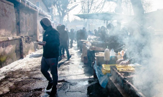 Українці показали, що їдять, назріває гучний скандал: продукти тануть на очах, відео