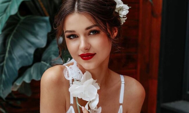 Юля Зайка, Холостяк, фото з Instagram