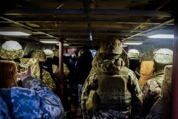 Одесо, зустрічай героїв: морські піхотинці повертаються додому із буремного Донбасу