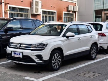 VOLKSWAGEN E-THARU 2020