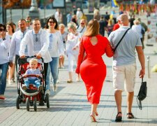 Кардашьян внезапно нагрянула в Киев, мужчины, держитесь: горячие фото пышнотелой хулиганки