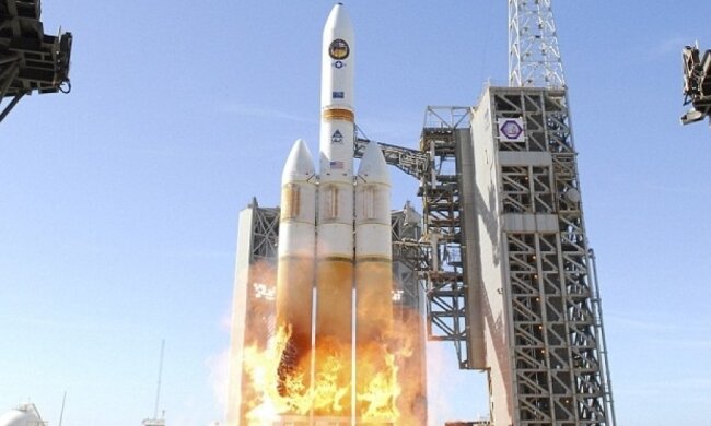 Найпотужнішу  ракету вивели на орбіту Землі