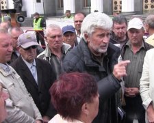 Кабмін сів у калюжу з новою пенсійною реформою