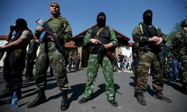 Росія ігнорує потреби бойовиків в зброї 