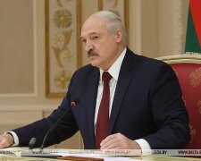 Олександр Лукашенко на прес-конференції, скрін