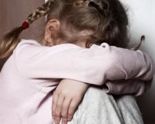 Поглумився над 10-річною дівчинкою: українцям показали обличчя збоченця