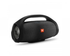 JBL підготувала сюрприз для любителів басейних вечірок
