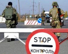Активісти знімають блокаду з Криму