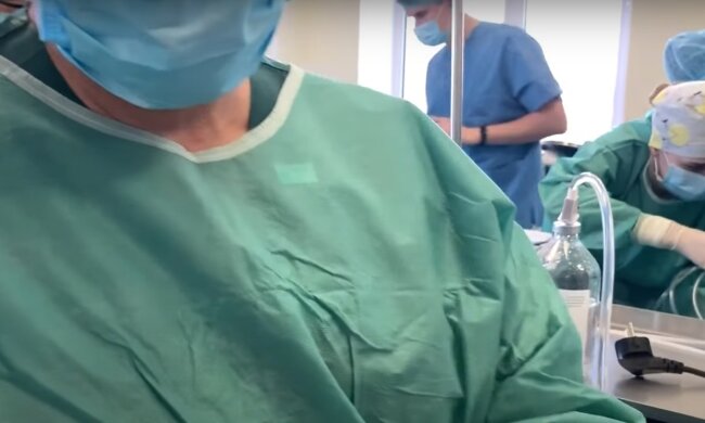 Операція, кадр з відео, зображення ілюстративне: YouTube