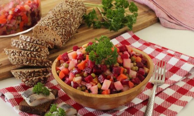 Легко и полезно: простой рецепт вкуснейшего винегрета